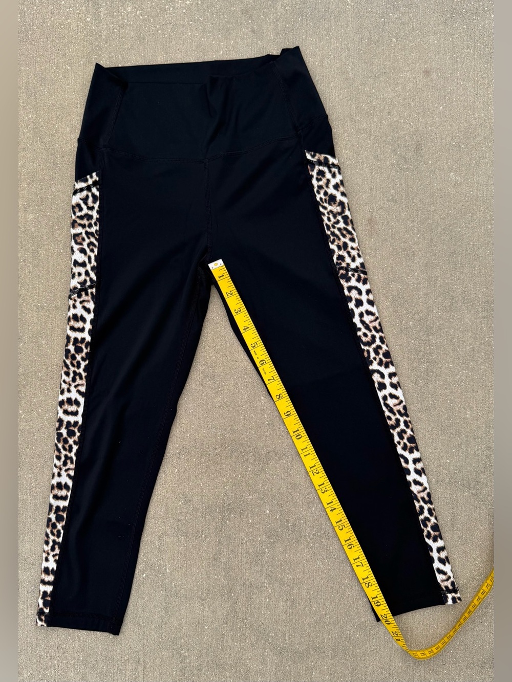 ZYIA Black Leopard Print NWOT High Waist Luxe Pocket Legging Youth 8 Women’s XXS - Picture 8 of 10